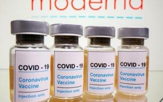 Hãng Moderna tuyên bố vaccine Covid-19 có thể bảo vệ con người trước biến chủng mới ở Anh