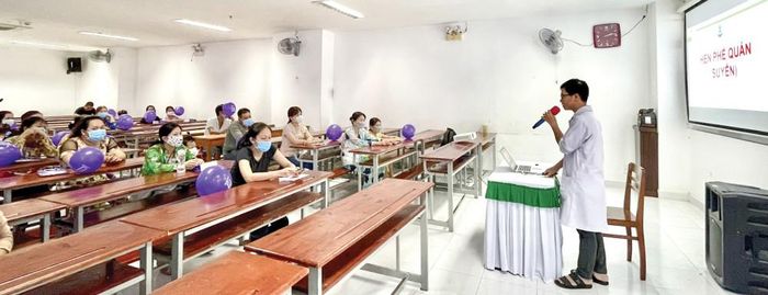 Chăm sóc trẻ bệnh hen suyễn tại nhà